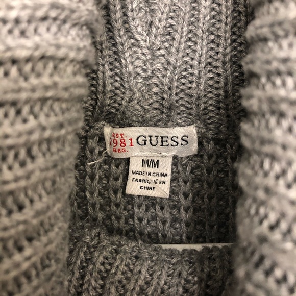 Guess Sweater - Picture 4 of 4